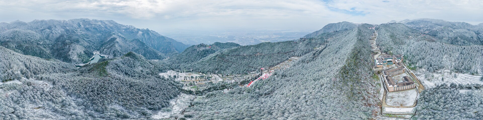 Winter snow scene in Lushan 5A Scenic Area, Jiujiang City, Jiangxi Province