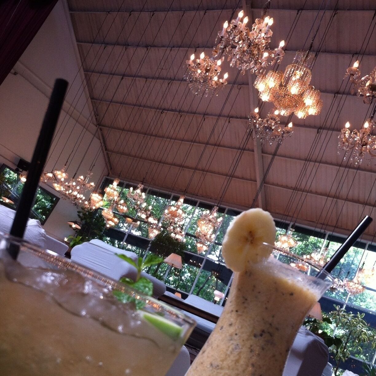 Cinnamon mojito and banana crush. 