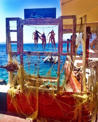 Ammoudi Fish Tavern down in the Bay on Mykonos Island. Freshest seafood meals with beautiful views. #Greece #Seafood #lifeatexpedia