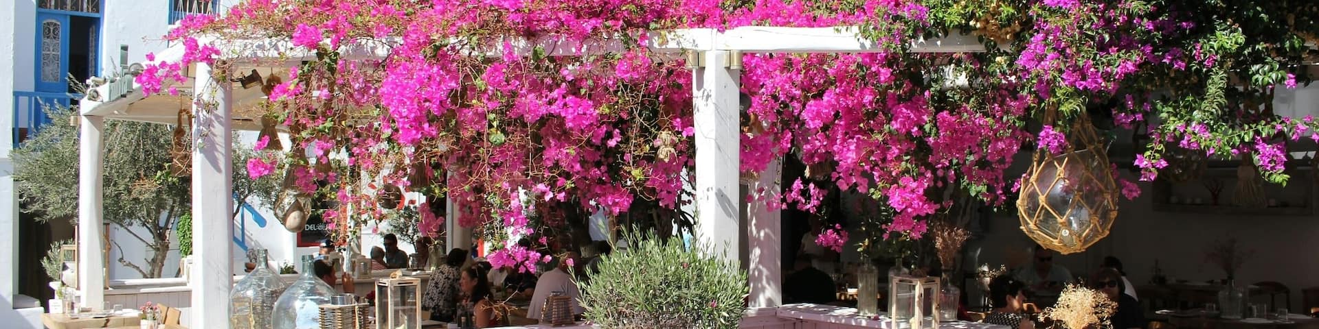 Mykonos, Greece
#beachbound
#mykonos #greece #Island #islandlife #cyclades #histori #travel #holiday #nofilter ##photo #photoofday