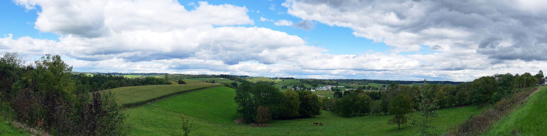 A green valley in Walnut Creek, Ohio