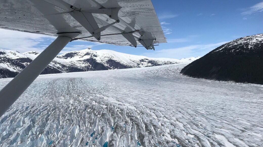 A de Havilland Otter is the quintessential Alaskan bush plane to fly you high above the deepest subalpine glacier on the planet, where you soar across an endless sea of ice dotted with aquamarine moulins. The floatplanes depart regularly from the waterfront of downtown Juneau #BVSBlue