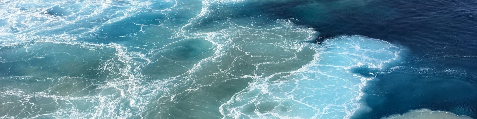 Beautiful colour of the sea near Naxos Port #Nature