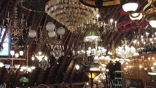 Do not miss the barn with a magical world of lighting fixtures that turn on as you ascend the stairs. Itâs a truly fantastic display and worth the visit just to see!