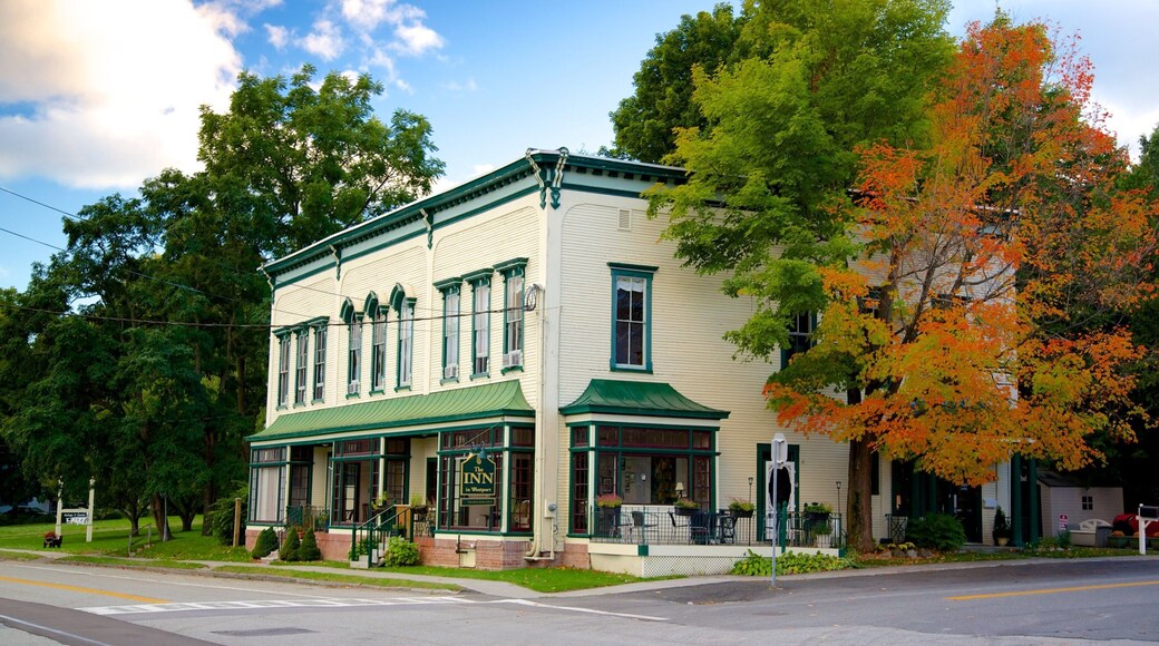 Westport fasiliteter samt by