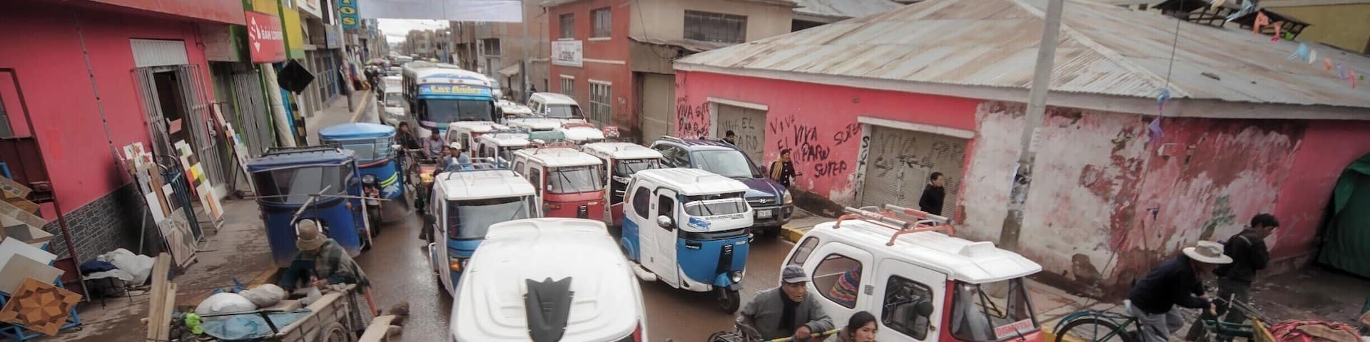 Juliaca in the Puno district of Peru.
#UrbanJungle