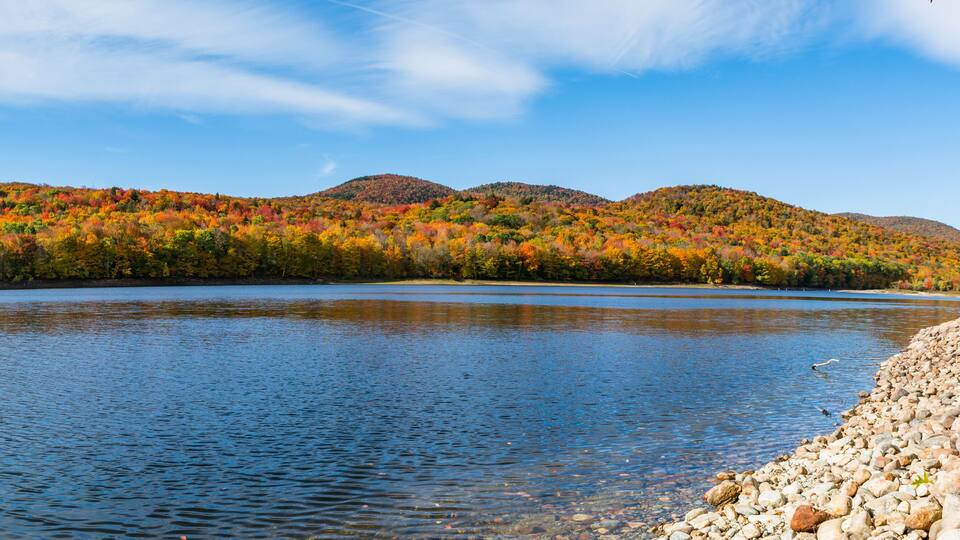 Harriman Reservoir in Vermont. Fall foliage at peak season; Shutterstock ID 382757386; Purchase Order: -