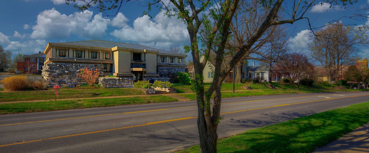 Stinson Memorial Library Anna Illinois Listed on the National Register Funded by Anna businessman Robert Burns Stinson, designed by Walter Burley Griffin who studied under Frank Lloyd Wright.