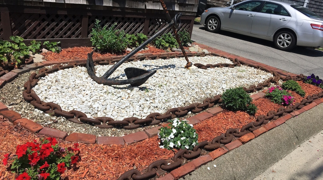 #winthrop #boston #village #anchorineveryhouse #uniquearchitecture