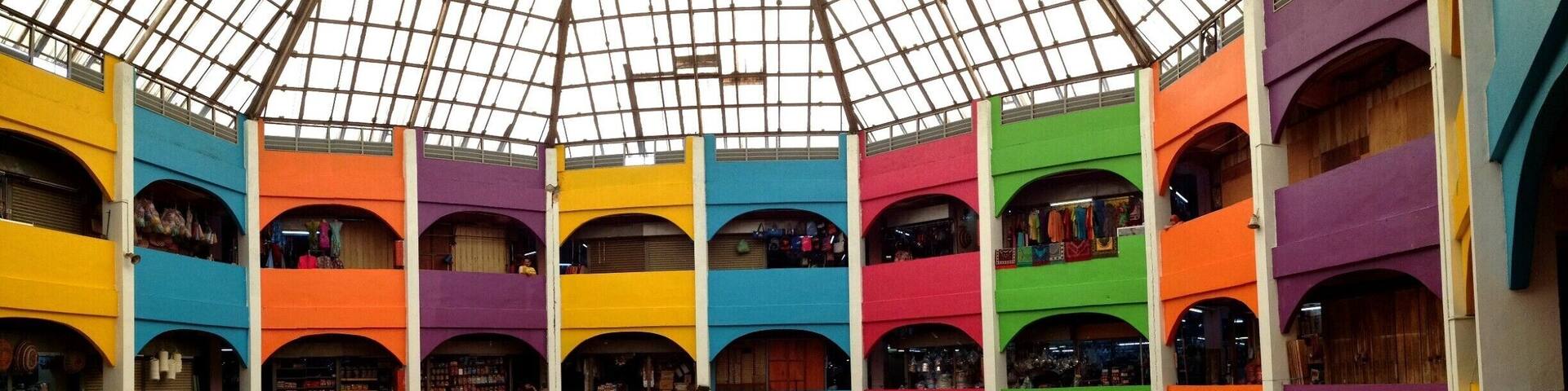 In the middle of Kota Bharu town is an indoor market where sellers, mostly women, set up tables laying out the fresh vegetables. Although the exterior of the building looks like any normal complex, the interior however, made the whole place friendlier with splashes of colour and bright light from the glass roof. #architecture