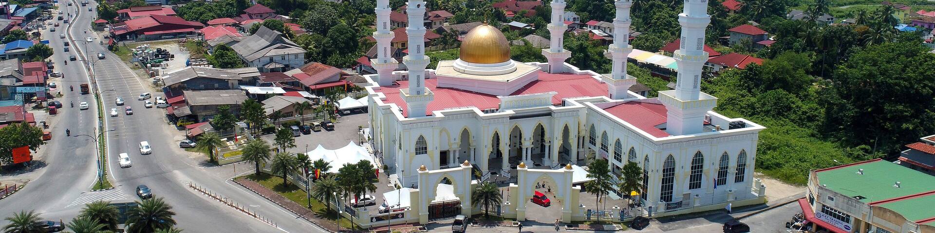 Kota Bharu featuring landscape views and heritage architecture