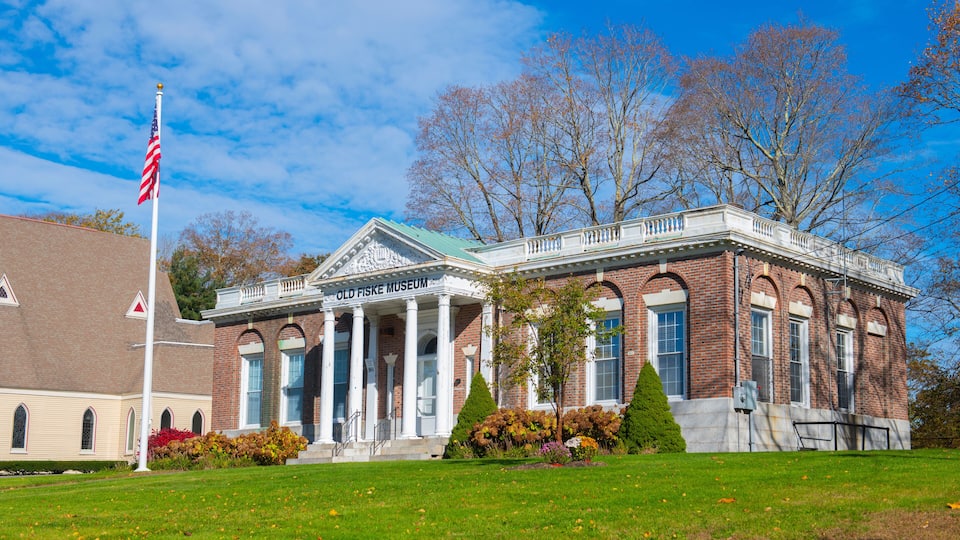 Old Fiske Museum at Town Common in historic town center of Wrentham, Massachusetts MA, USA. This building was Fiske Library before becoming a museum.