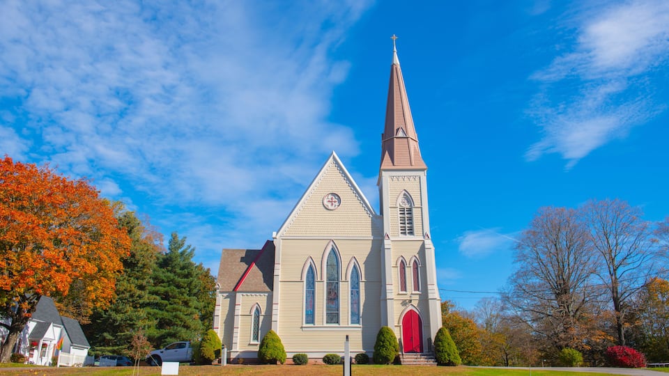 Trinity Episcopal Church at Town Common on 47 East Street in historic town center of Wrentham, Massachusetts MA, USA.