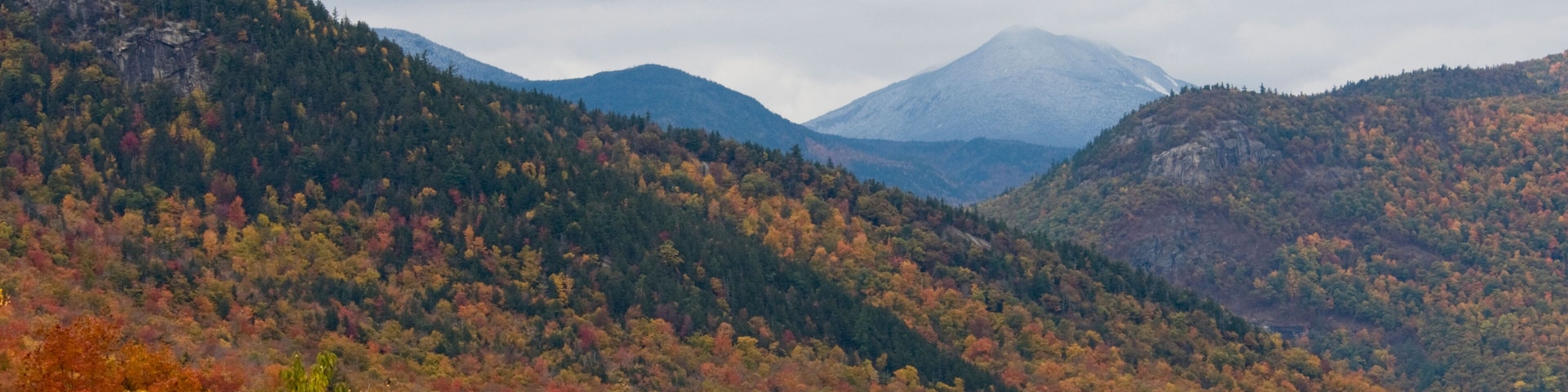 BKCE6Y Fall Foliage, Autumn Fall,Colors,Colour,Colours,Bear Notch Road,Bartlett, White Mountain National Forest, New Hampshire,USA
