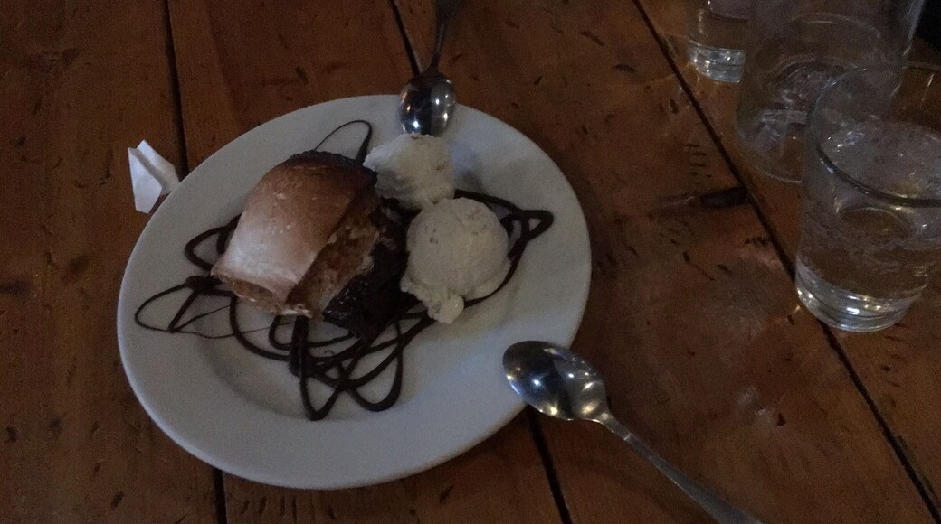 It’s called the beast. Brownie with marshmallow toasted in a pizza oven. Add Vanilla ice cream and chocolate drizzle. Yum