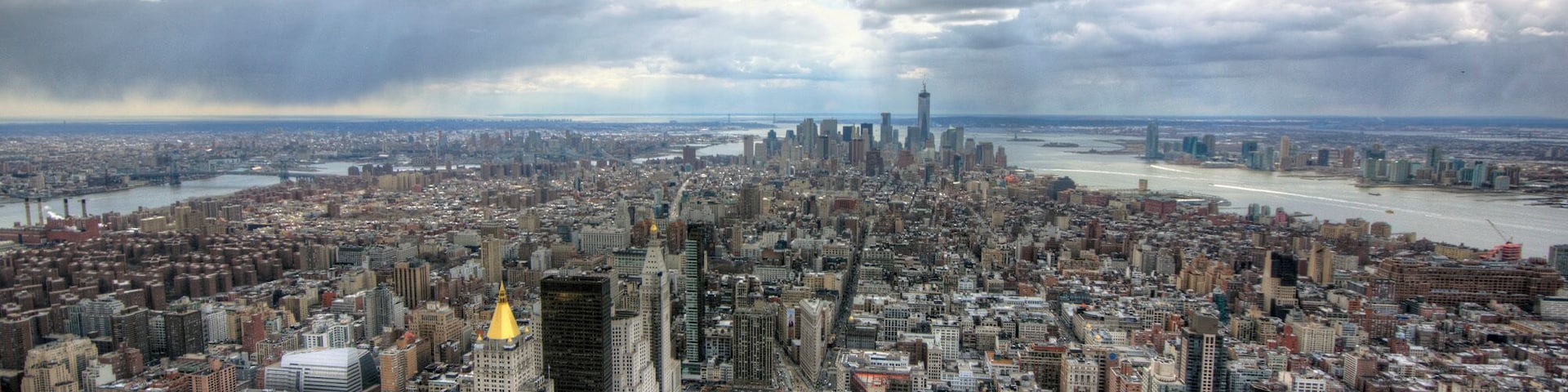 The amazing views down Lower Manhattan from the top of the Empire State Building.