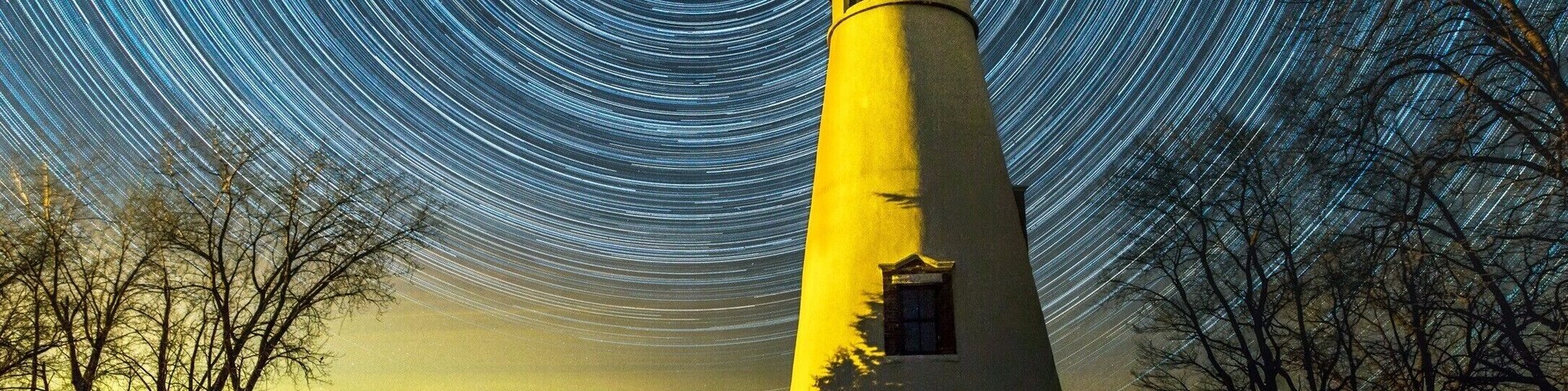 Long exposure over Marblehead Lighthouse in Northern Ohio on the shores of Lake Erie. #BvSAstro #Ohio #Astrophotography