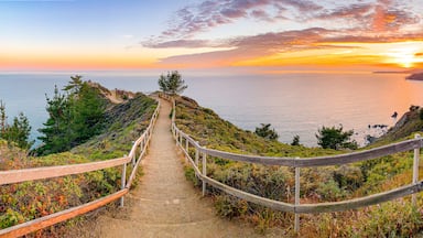 Sunset over the Pacific Ocean