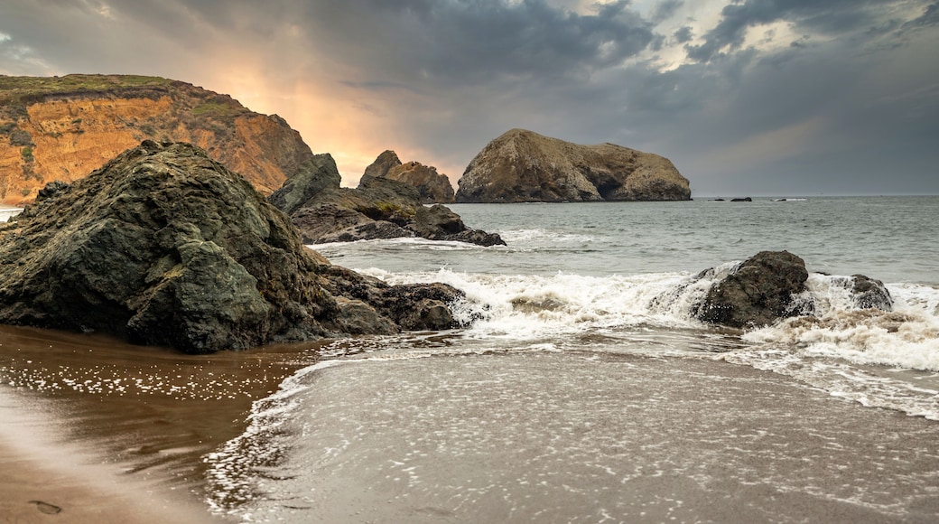 Rock formations at Rodeo Beach, California, USA, San Francisco Marine Headlands Recreation Area, beautiful landscape, California seaside.
