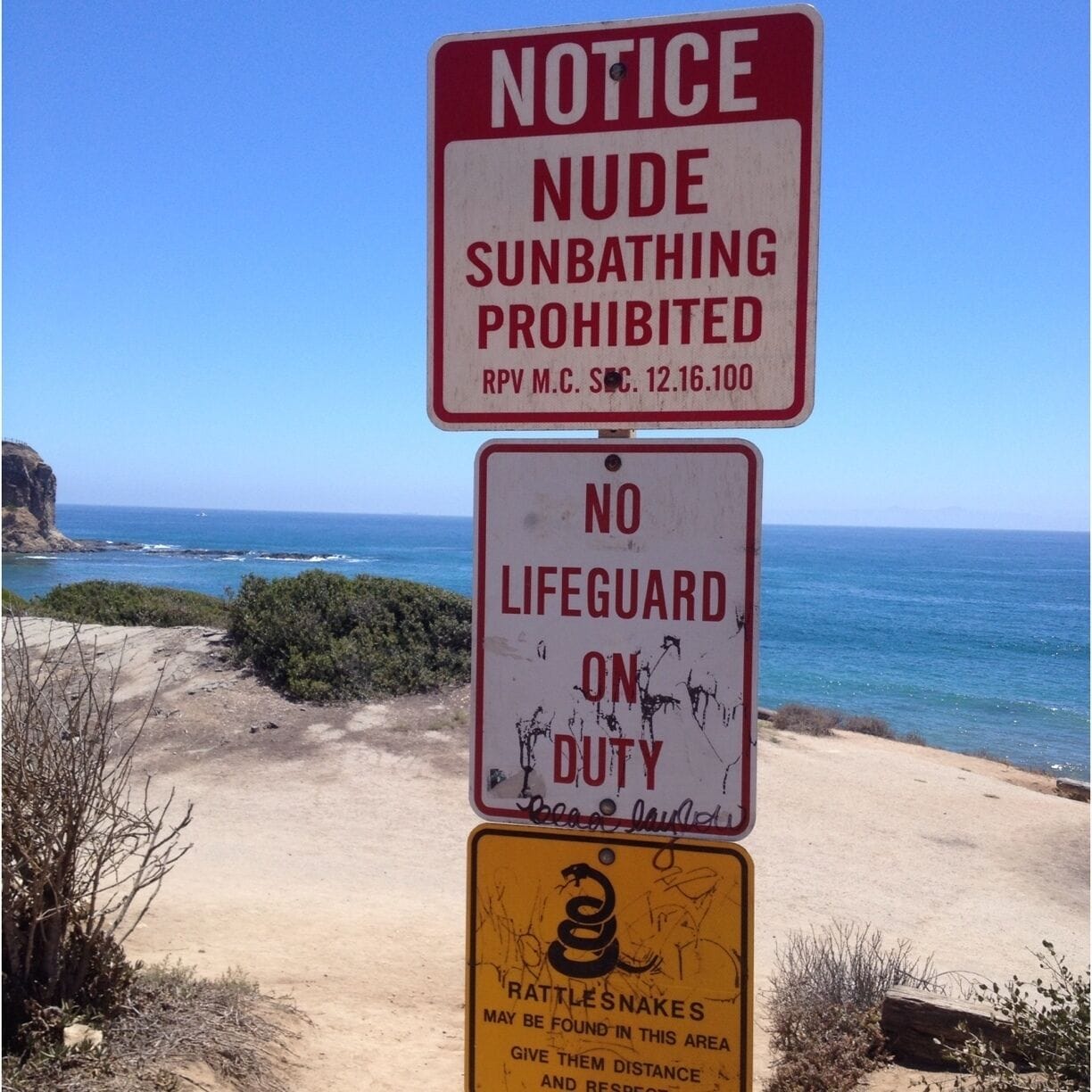 Does this sign apply to the rattlesnakes too?