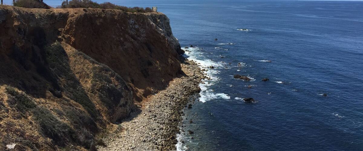 This is a beautiful lighthouse located in our area. We usually go for walks around the area and enjoy watching whales that are spotted frequently. It was built in 1926. It is 67 feet tall and the masonry structure is built on the edge of a 139-foot cliff. This is a must see lighthouse if you are in the L.A. Area and would like to enjoy scenic view of the cliffs of Palos Verdes and the Pacific Ocean! You also have a spectacular view of Catalina Island in the distance!
Breathtaking views at all angles!
#lovemytown