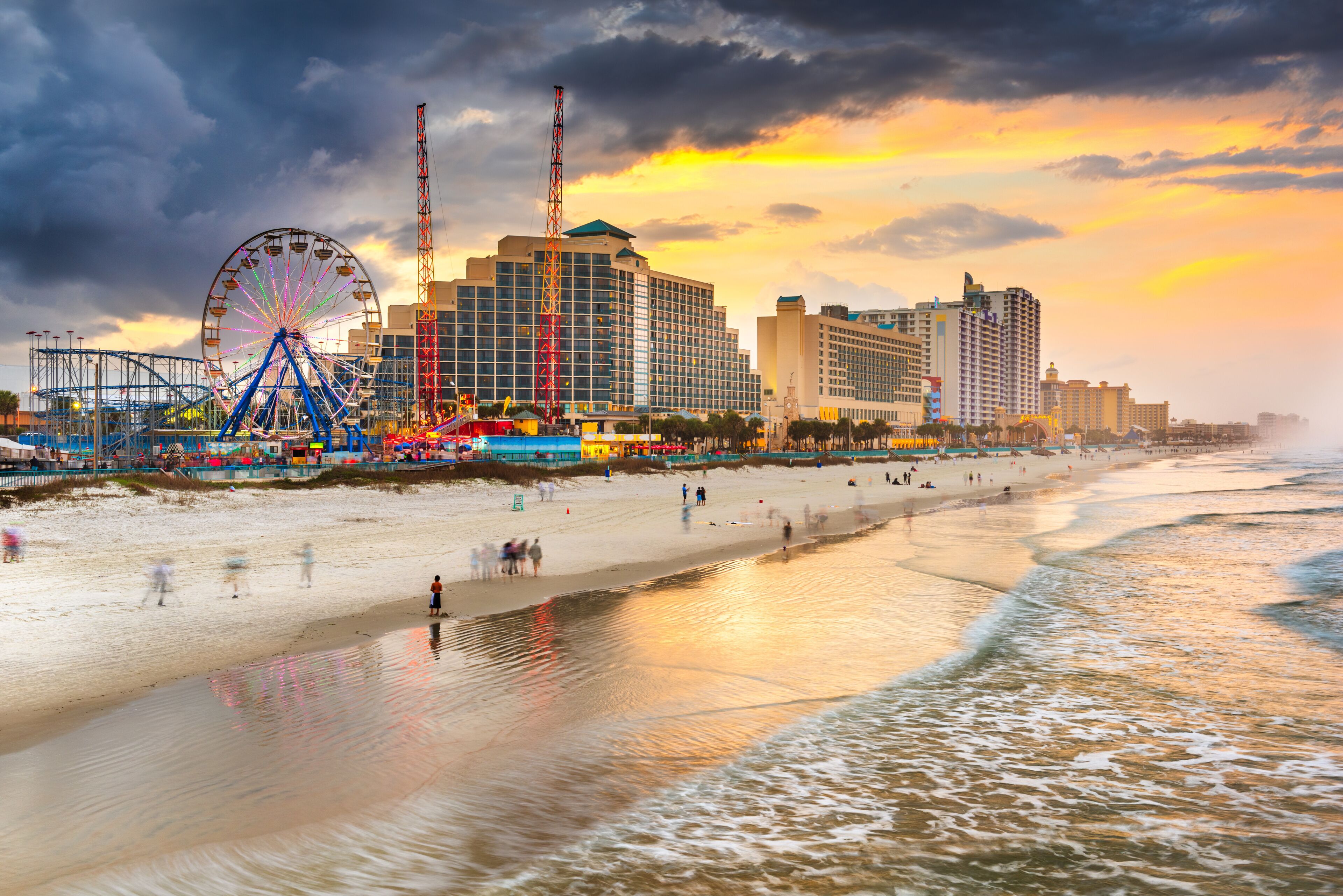 Daytona Beach, Florida, USA beachfront skyline.