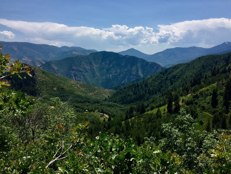 That mountain is like a throne to the valley. The picture is from the Mandan Loop trail at #SundanceMountainResort #Utah #lifeatexpedia