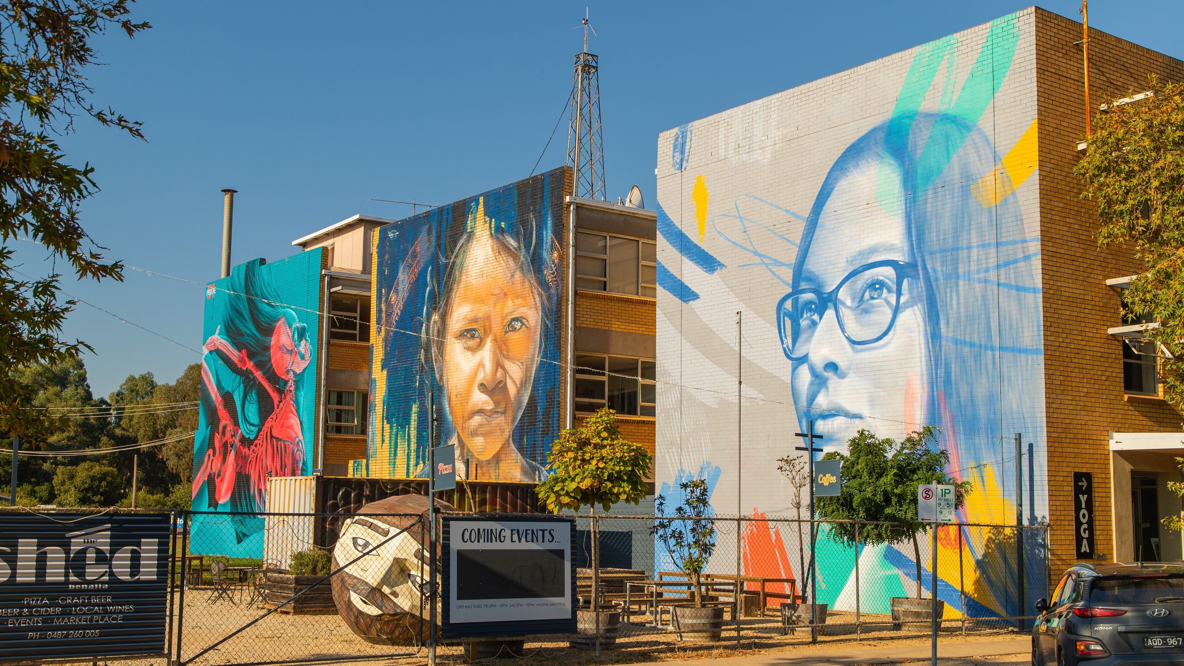 Benalla showing outdoor art