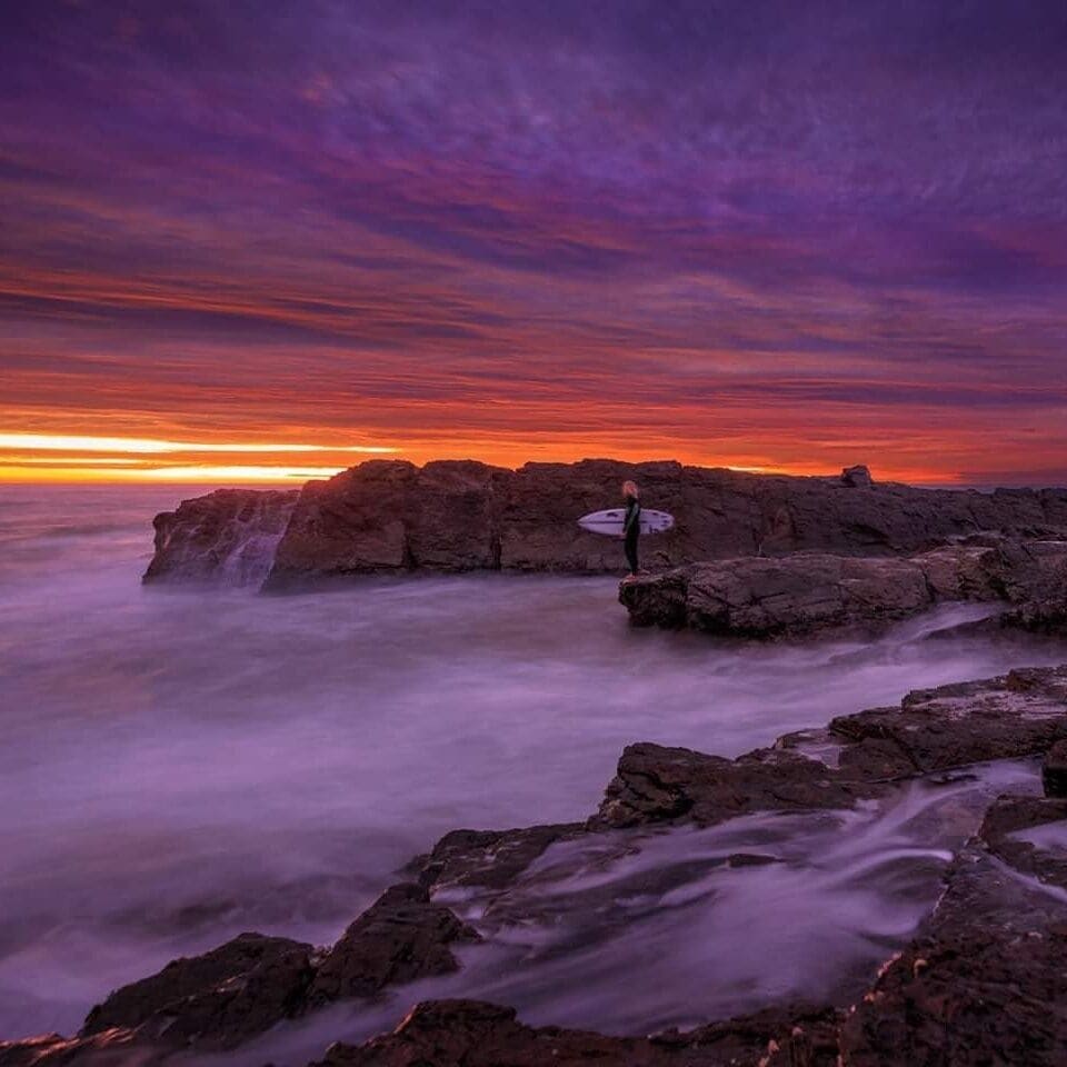 Fire in the sky! Caught this spectacular sunrise recently at Currumbin Rock, how nice is that colour. #colorful
