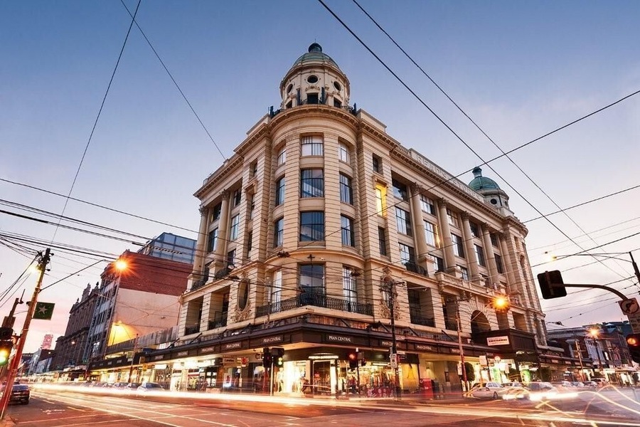 Pran Central is a unique heritage listed landmark building centrally located in one of Australia's busiest retail strips on the corner of Chapel Street and Commercial Road, Prahran.
https://www.prancentral.com.au/