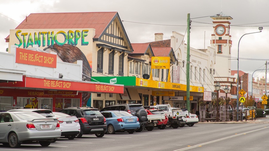Stanthorpe featuring a small town or village and heritage elements