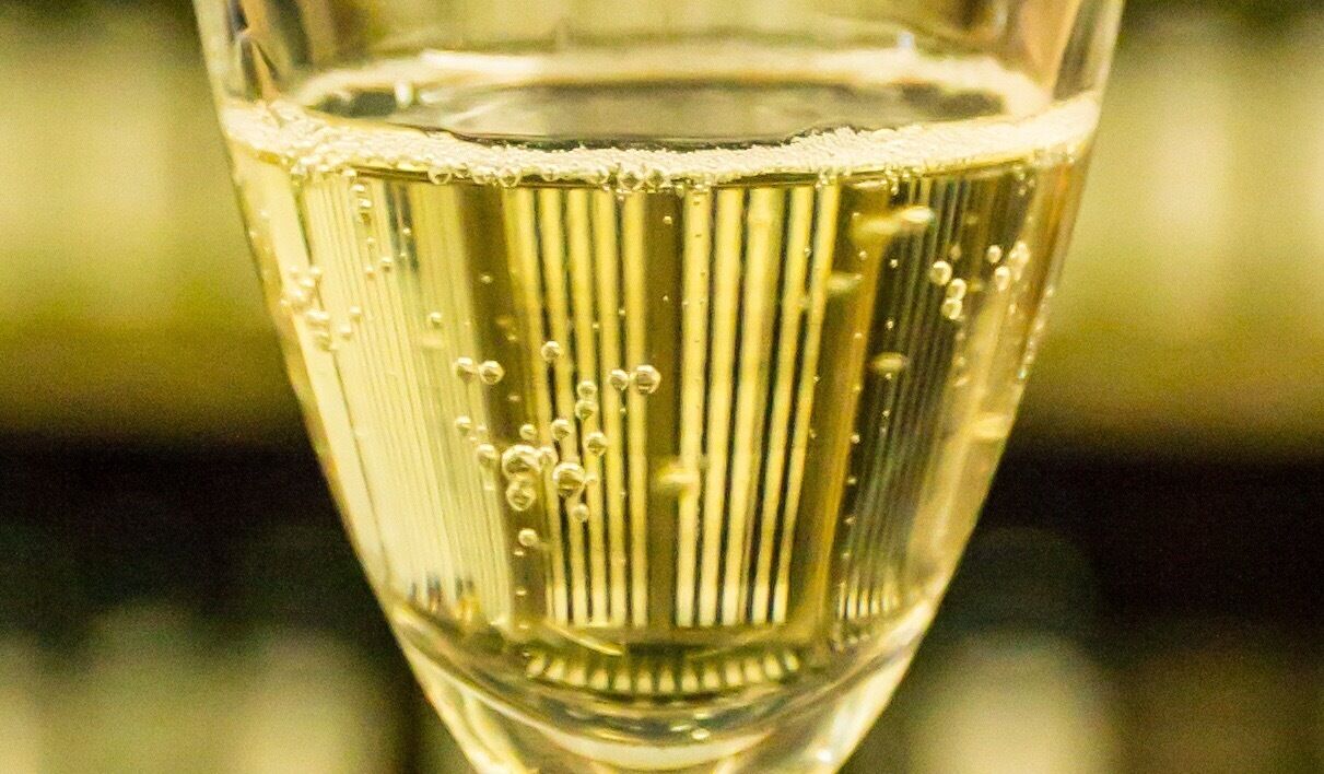 A must is to visit the many wineries. 

#roadtrip