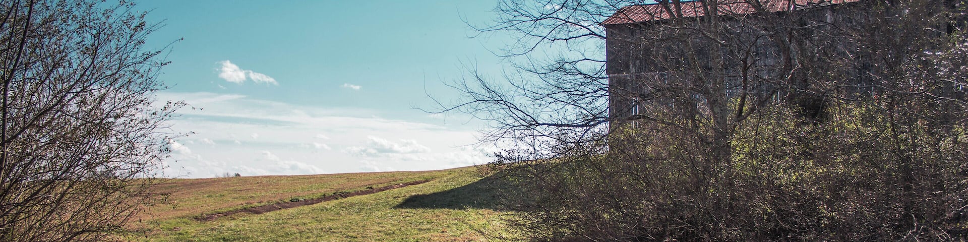 Tucked back off of Kedron road. Near the battle of Spring Hill hill.