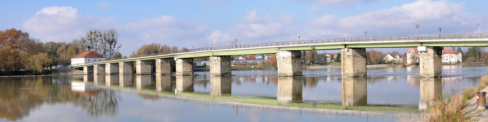 This is a picture of the Bavarian Baudenkmal (cultural heritage monument) with the ID