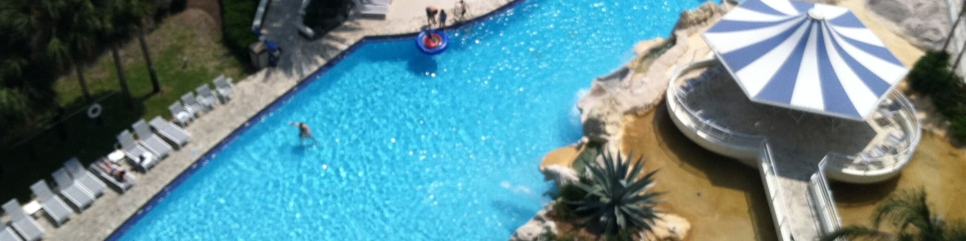 You can't see it in this picture, but there is a waterfall in the middle of the pool. This is an awesome place for families.