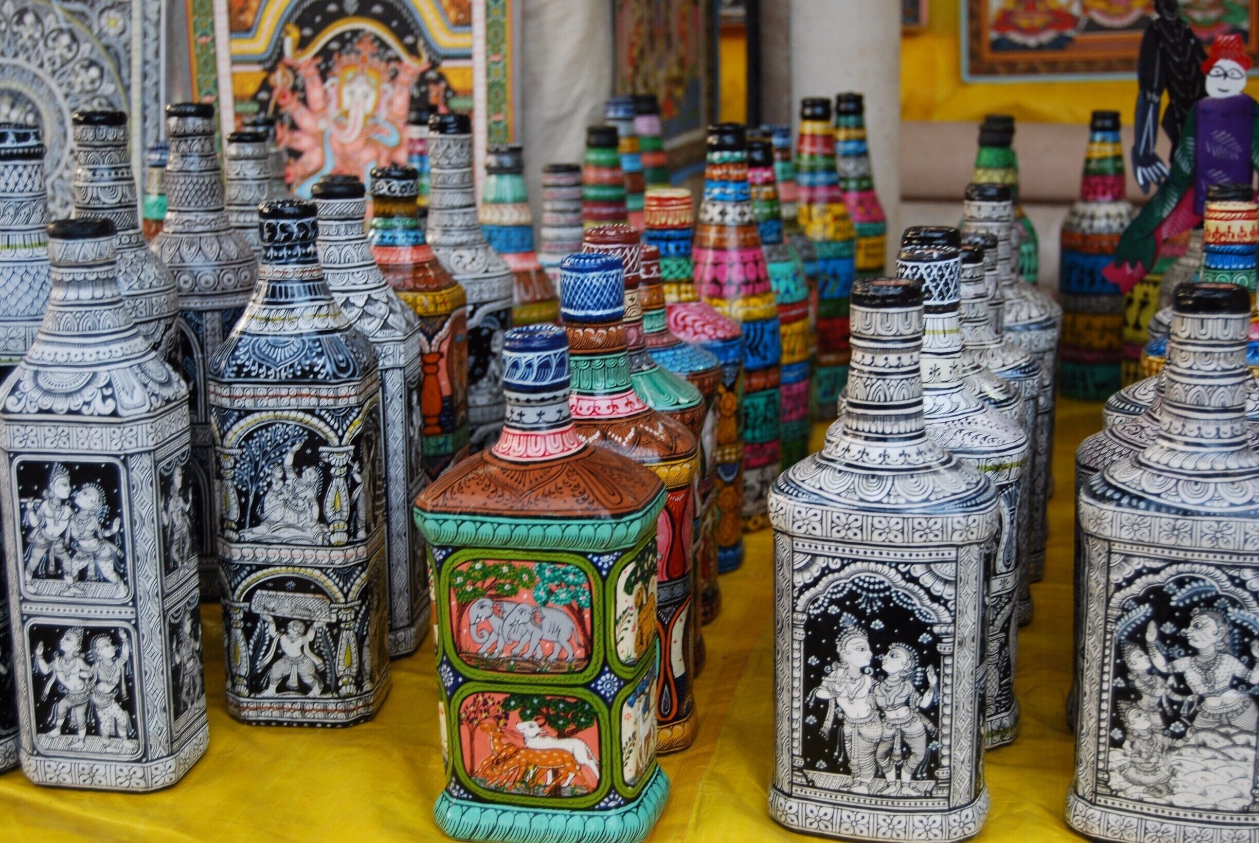 These delicate painted bottles are beautiful! I especially love the #colorful ones with the elephants! You can find these throughout Delhi where handicrafts are sold.