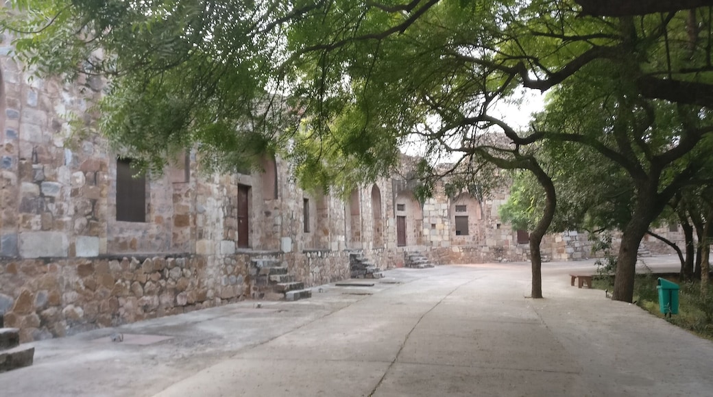 A stone inscription at site states that this was the antient site of Pandavas- the Indraprastha