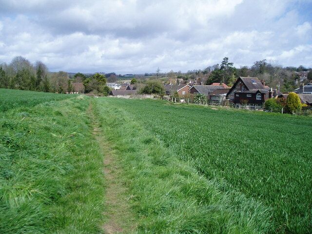 Footpath 2100 from A24 to Findon Village Hall