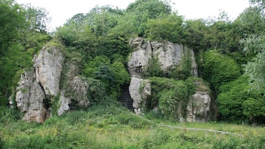 church hole cave,cresswell crags