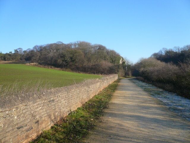 Approaching Creswell Crags This is the former Crags Road now used as a footpath to Crags Pond and Visitors Centre.