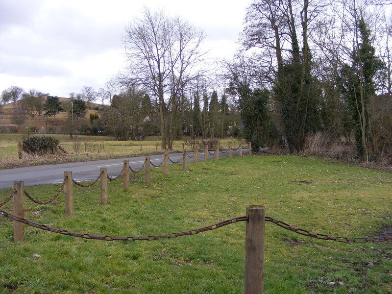Worfield Island The roads from Worfield and Bradney join before meeting the A454.