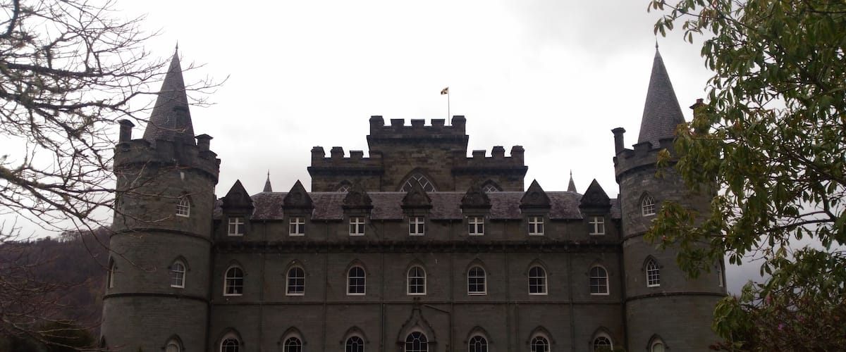 Inveraray Castle is a country house of the Duke of Argyll.
The castle featured in Downton Abbey Christmas 2012 episode.
#OrbitzTravel #scotland #castle #downtonabbey