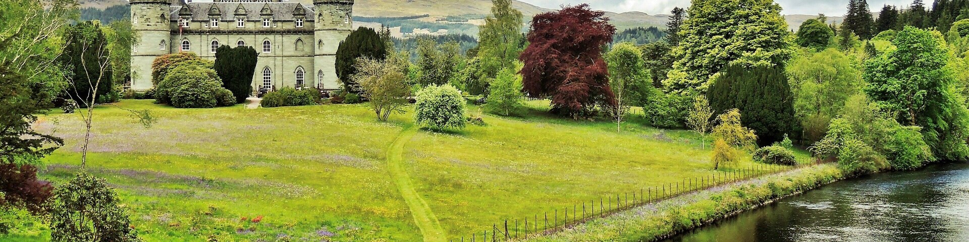 This is a photo of listed building number