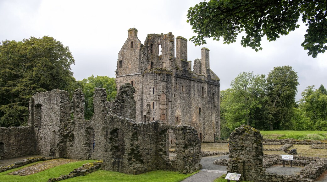 the Huntly Castle in Scotland