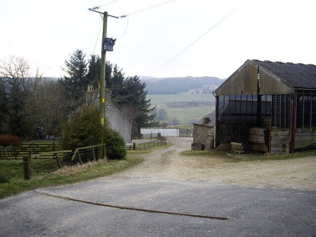 Easter Boghead farmyard The sign on the house reads 'Easter Farmhouse'.