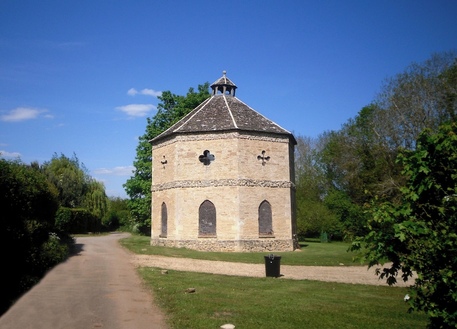 Dovecote, Home Farm, Buckland, Oxfordshire (formerly Berkshire)