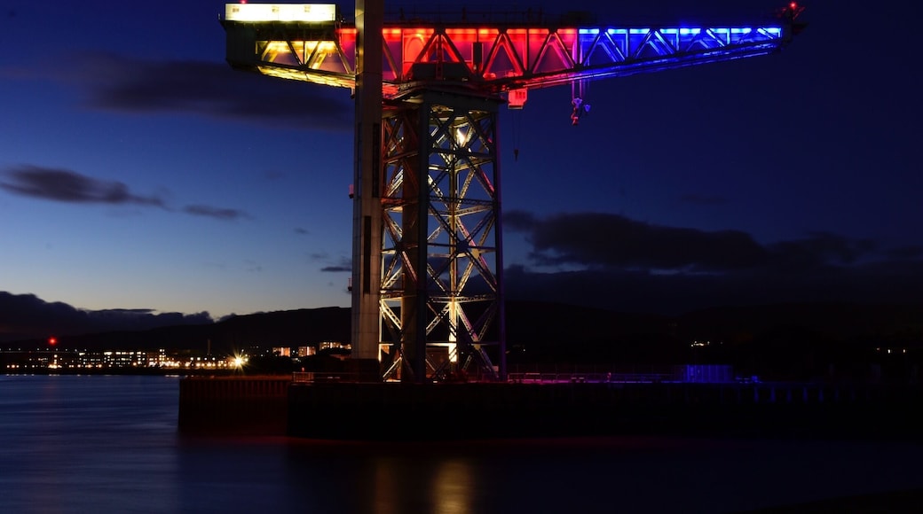 Last night the crane was illuminated with the colours of the Catalan flag, yellow, red and blue.
The crane is all that remains of Clydebank’s famous John Brown shipyard, and stands at the side of the fitting out basin.