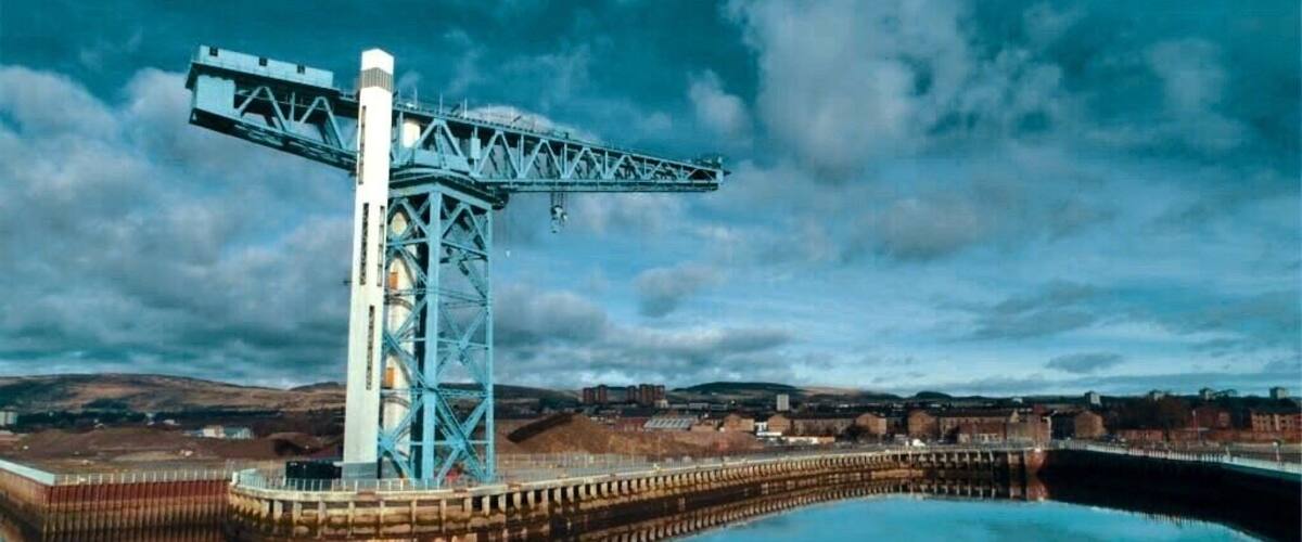 An icon of the industrial era, in Clydebank. The Titan crane. Now you can throw yourself off it with a bit of elastic attached to your ankles 😉