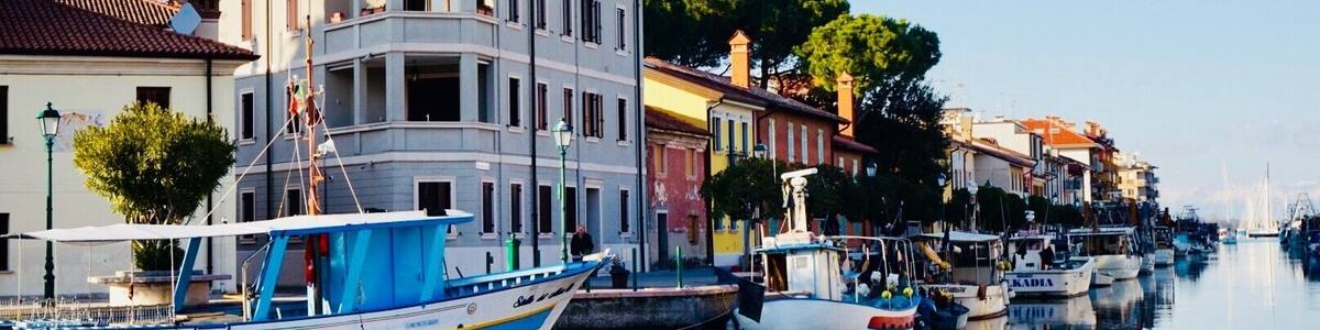 Must see place however make you plain your route as it’s a bit of a nightmare to get to by bus and train