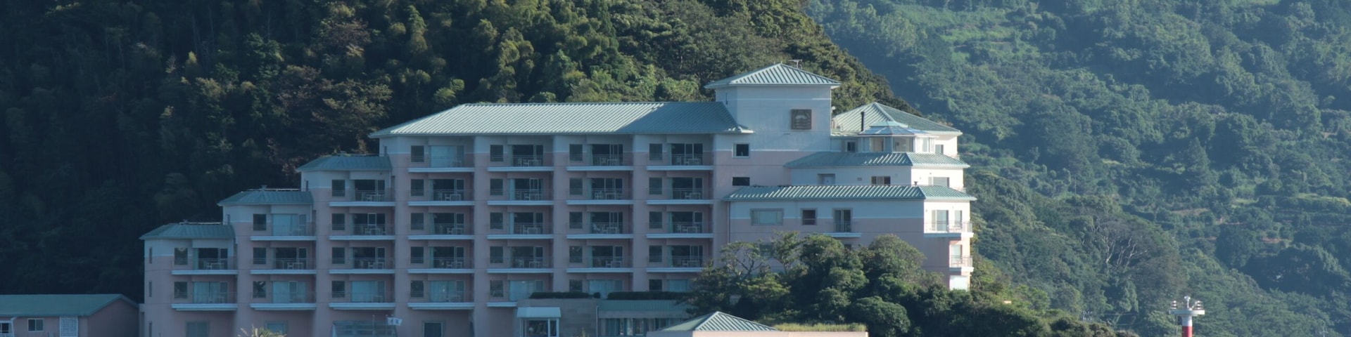 Awashima Hotel is located in Numazu city, Shizuoka prefecture, Japan.